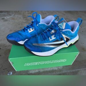 Nike Giannis Antetokounmpo Greek Freak Immortality 3 Basketball Shoes. Mens